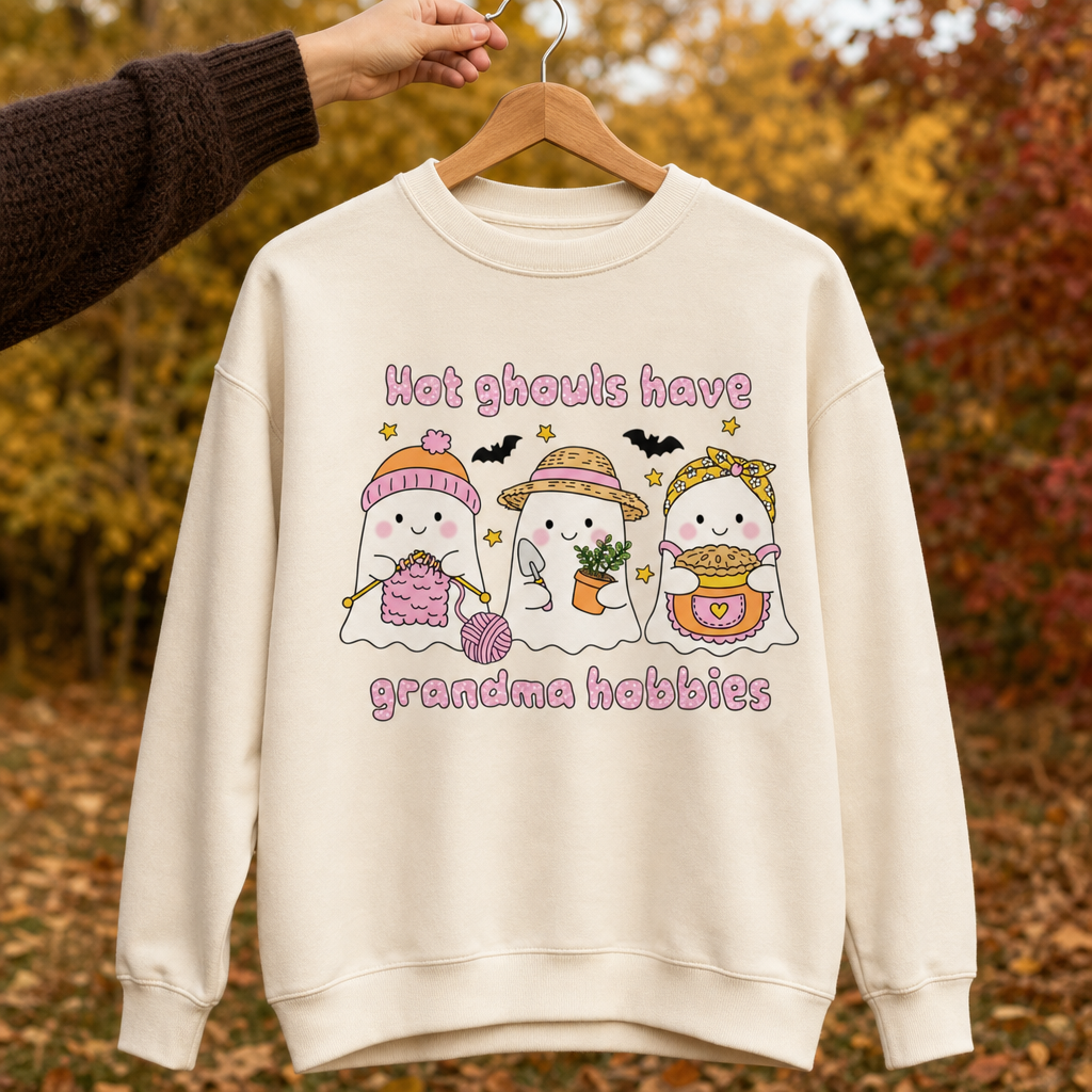 Sweat Oversize Halloween Femme - Hot Ghouls Have Grandma Hobbies