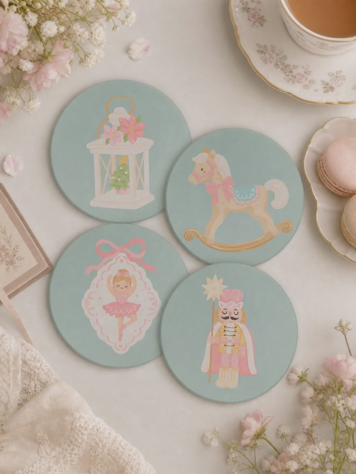 Lot de 4 Sous-verres Noël Pastel – Casse-Noisette & Compagnie